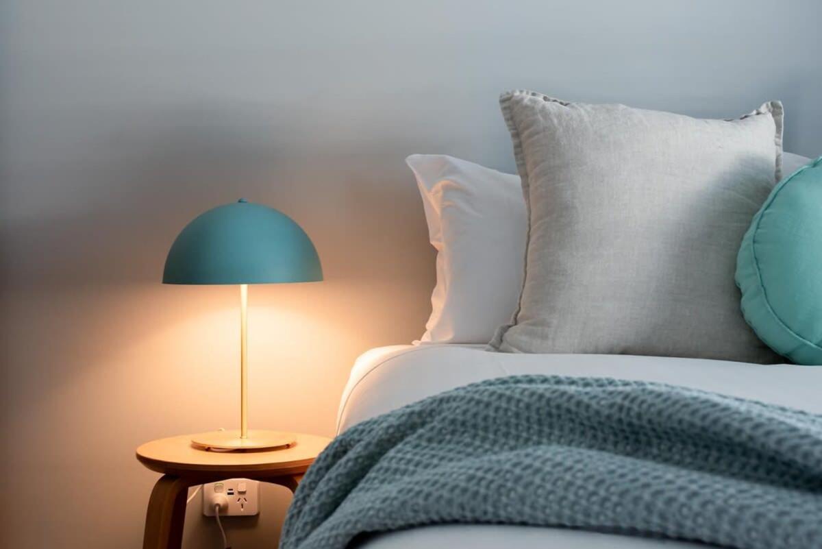 Balfour Wifi & Parking Holiday home *